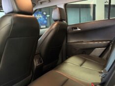 HYUNDAI CRETA 2.0 16V FLEX PRESTIGE AUTOMÁTICO 2019/2020 MALAGGI VEÍCULOS ENCANTADO / Carros no Vale