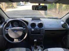 FORD FIESTA SEDAN 1.6 2011/2011 ESTAÇÃO DO CARRO ESTRELA / Carros no Vale