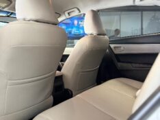 TOYOTA COROLLA 2.0 XEI 16V FLEX 4P AUTOMÁTICO /2015 MALAGGI VEÍCULOS ENCANTADO / Carros no Vale