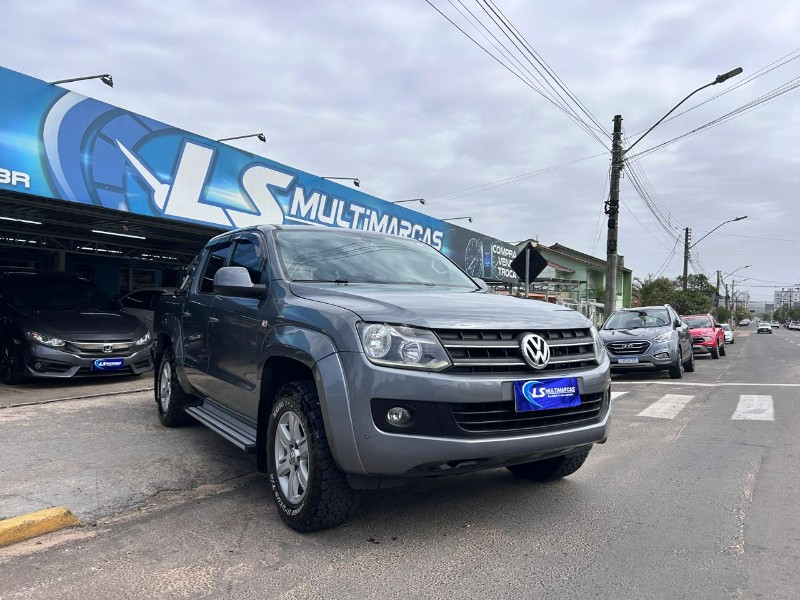 VOLKSWAGEN AMAROK TRENDLINE CD 2.0 TDI 4X4 DIES AUT 2013/2013 LS MULTIMARCAS VENÂNCIO AIRES / Carros no Vale