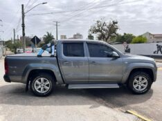 VOLKSWAGEN AMAROK TRENDLINE CD 2.0 TDI 4X4 DIES AUT 2013/2013 LS MULTIMARCAS VENÂNCIO AIRES / Carros no Vale