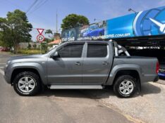 VOLKSWAGEN AMAROK TRENDLINE CD 2.0 TDI 4X4 DIES AUT 2013/2013 LS MULTIMARCAS VENÂNCIO AIRES / Carros no Vale