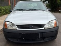 FORD FIESTA GL 1.0 2000/2000 STOPCAR MULTIMARCAS ESTRELA / Carros no Vale
