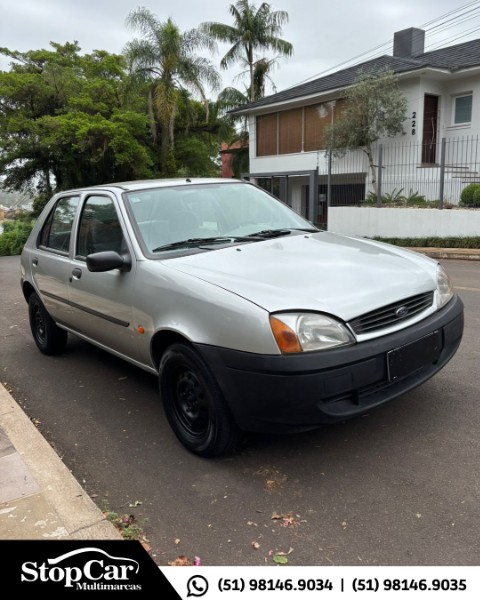 FORD FIESTA GL 1.0 2000/2000 STOPCAR MULTIMARCAS ESTRELA / Carros no Vale