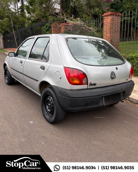 FORD FIESTA GL 1.0 2000/2000 STOPCAR MULTIMARCAS ESTRELA / Carros no Vale
