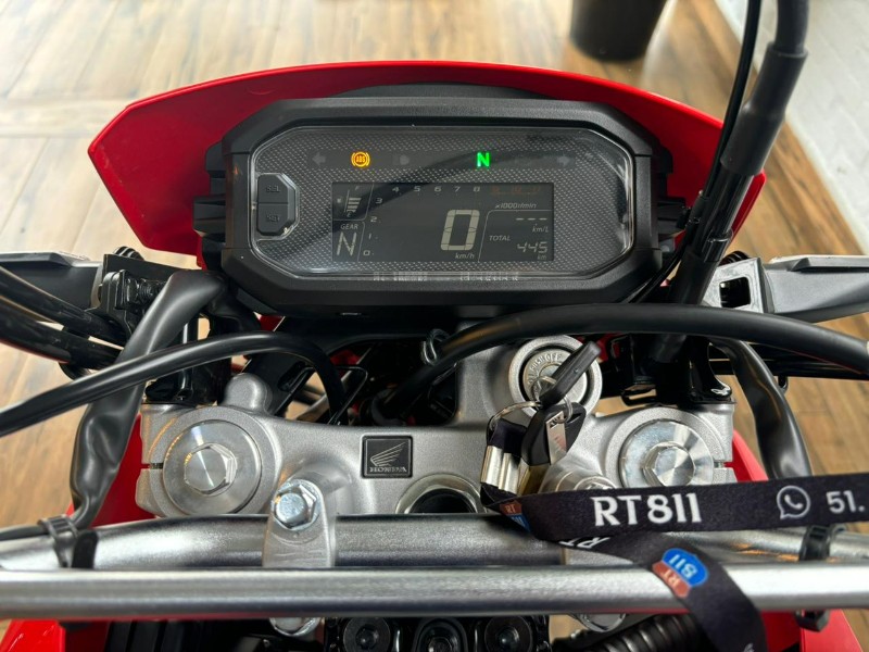 HONDA MOTOS XR 300 TORNADO /2025 RT 811 VEÍCULOS ARROIO DO MEIO / Carros no Vale