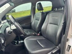 TOYOTA ETIOS CROSS /2018 RT 811 VEÍCULOS ARROIO DO MEIO / Carros no Vale
