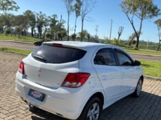CHEVROLET ONIX HATCH LT 1.0 8V FLEXPOWER 5P MEC. 2016/2016 NEURI VEÍCULOS LAJEADO / Carros no Vale