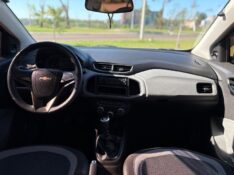 CHEVROLET ONIX HATCH LT 1.0 8V FLEXPOWER 5P MEC. 2016/2016 NEURI VEÍCULOS LAJEADO / Carros no Vale