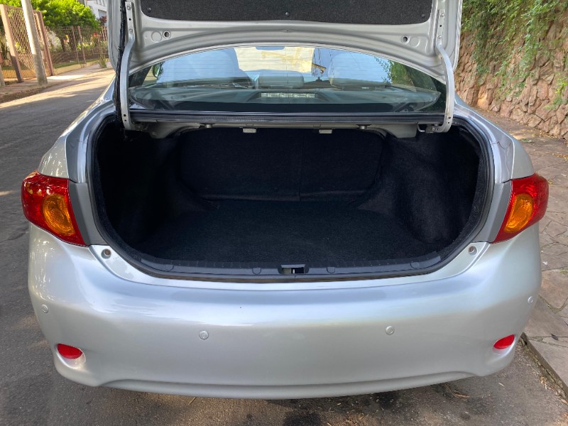 TOYOTA COROLLA XEI 1.8 2008/2009 ESTAÇÃO DO CARRO ESTRELA / Carros no Vale