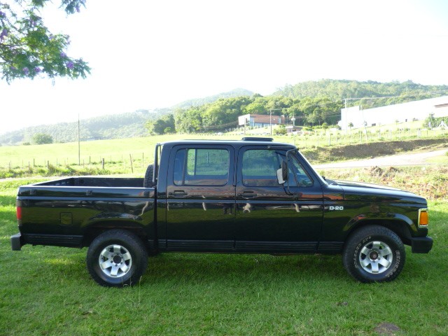 CHEVROLET D-20 CUSTOM 1990/1991 PREMIUM AUTOMÓVEIS ARROIO DO MEIO / Carros no Vale
