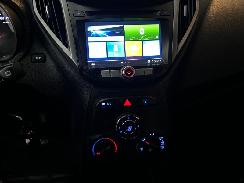 HYUNDAI HB20X 1.6A STYLE /2015 IDEAL VEÍCULOS LAJEADO / Carros no Vale