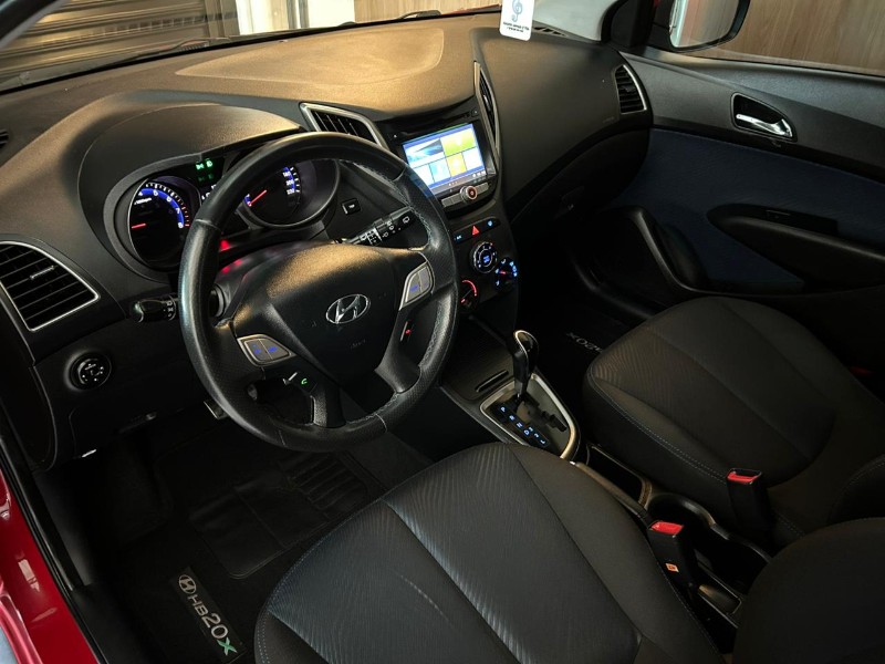 HYUNDAI HB20X 1.6A STYLE /2015 IDEAL VEÍCULOS LAJEADO / Carros no Vale