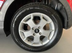 HYUNDAI HB20X 1.6A STYLE /2015 IDEAL VEÍCULOS LAJEADO / Carros no Vale