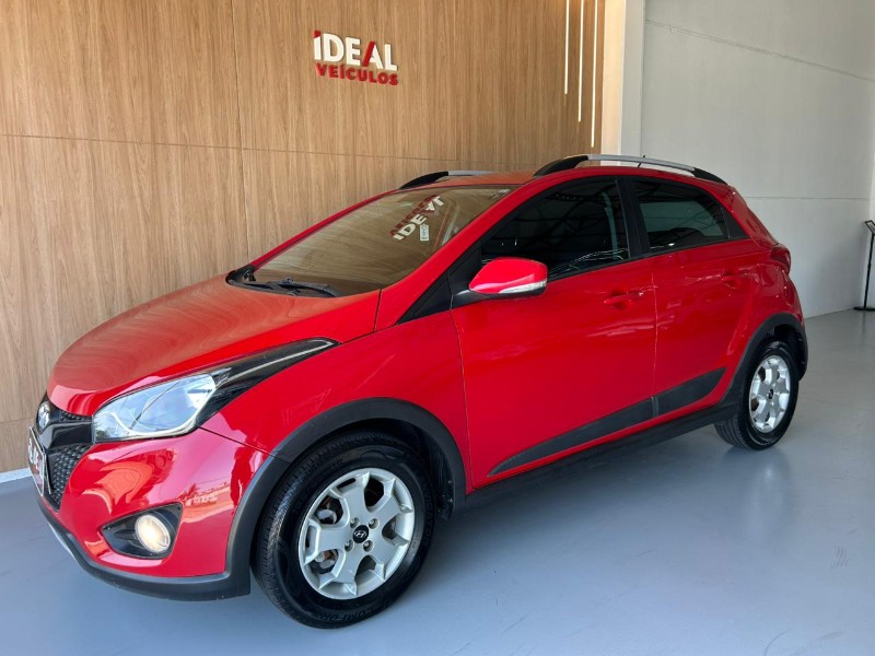 HYUNDAI HB20X 1.6A STYLE /2015 IDEAL VEÍCULOS LAJEADO / Carros no Vale