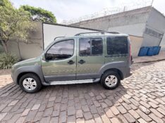 FIAT DOBLO ADVENTURE LOCKER 1.8 2011/2011 ELY AUTOMÓVEIS LAJEADO / Carros no Vale