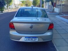VOLKSWAGEN VOYAGE 1.0 2011/2012 ALTERNATIVA VEÍCULOS LAJEADO / Carros no Vale