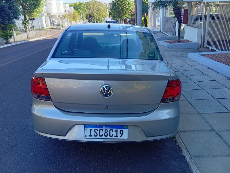 VOLKSWAGEN VOYAGE 1.0 2011/2012 ALTERNATIVA VEÍCULOS LAJEADO / Carros no Vale