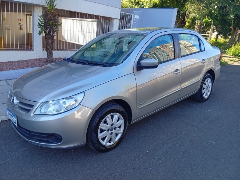 VOLKSWAGEN VOYAGE 1.0 2011/2012 ALTERNATIVA VEÍCULOS LAJEADO / Carros no Vale