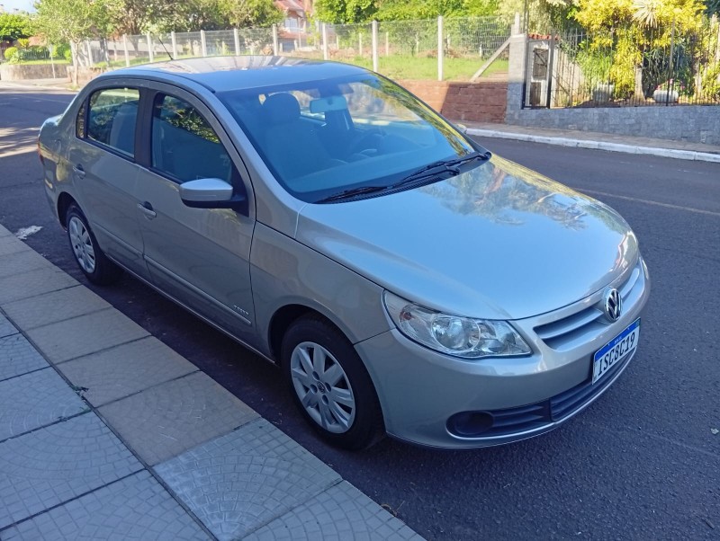 VOLKSWAGEN VOYAGE 1.0 2011/2012 ALTERNATIVA VEÍCULOS LAJEADO / Carros no Vale