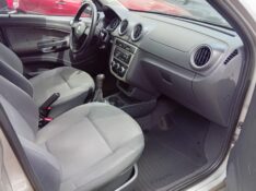 VOLKSWAGEN VOYAGE 1.0 2011/2012 ALTERNATIVA VEÍCULOS LAJEADO / Carros no Vale