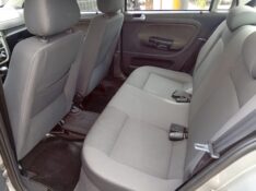 VOLKSWAGEN VOYAGE 1.0 2011/2012 ALTERNATIVA VEÍCULOS LAJEADO / Carros no Vale