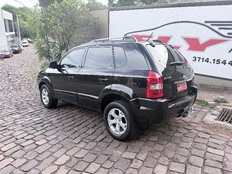 HYUNDAI TUCSON GLS 2.0 16V AUT. 2009/2009 ELY AUTOMÓVEIS LAJEADO / Carros no Vale