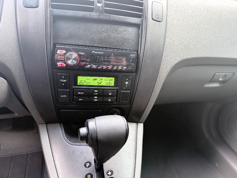 HYUNDAI TUCSON GLS 2.0 16V AUT. 2009/2009 ELY AUTOMÓVEIS LAJEADO / Carros no Vale