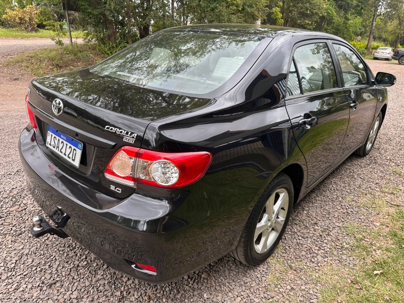 TOYOTA COROLLA XEI 2.0 /2012 MENEGHINI VEÍCULOS ARROIO DO MEIO / Carros no Vale