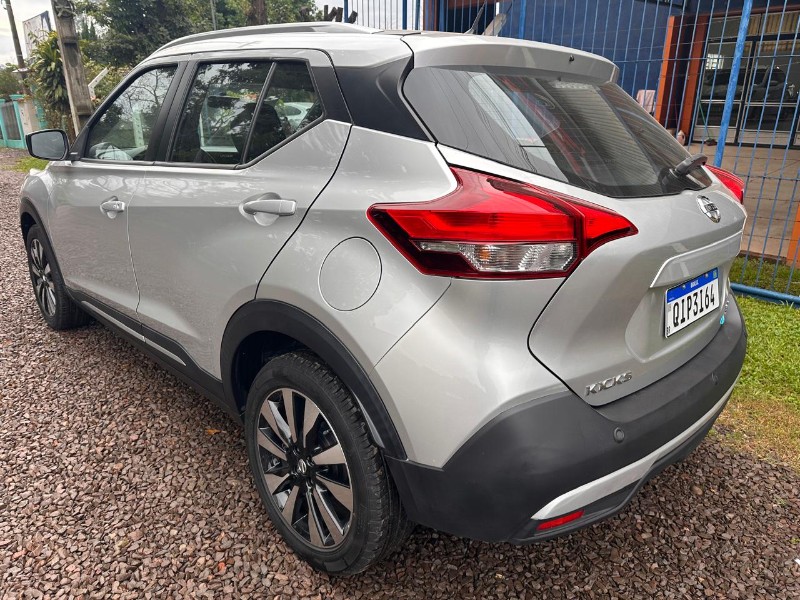 NISSAN KICKS SV 1.6 /2018 MENEGHINI VEÍCULOS ARROIO DO MEIO / Carros no Vale NISSAN KICKS SV 1.6 /2018 MENEGHINI VEÍCULOS ARROIO DO MEIO / Carros no Vale