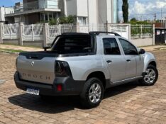 RENAULT OROCH 1.6 16V SCE FLEX INTENSE MANUAL 2023/2023 BOSCO AUTOMÓVEIS GUAPORÉ / Carros no Vale