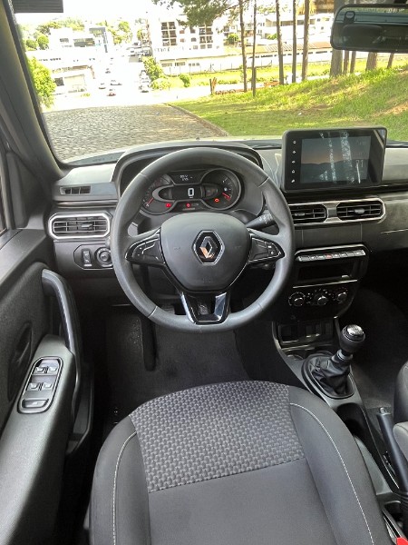 RENAULT OROCH 1.6 16V SCE FLEX INTENSE MANUAL 2023/2023 BOSCO AUTOMÓVEIS GUAPORÉ / Carros no Vale RENAULT OROCH 1.6 16V SCE FLEX INTENSE MANUAL 2023/2023 BOSCO AUTOMÓVEIS GUAPORÉ / Carros no Vale