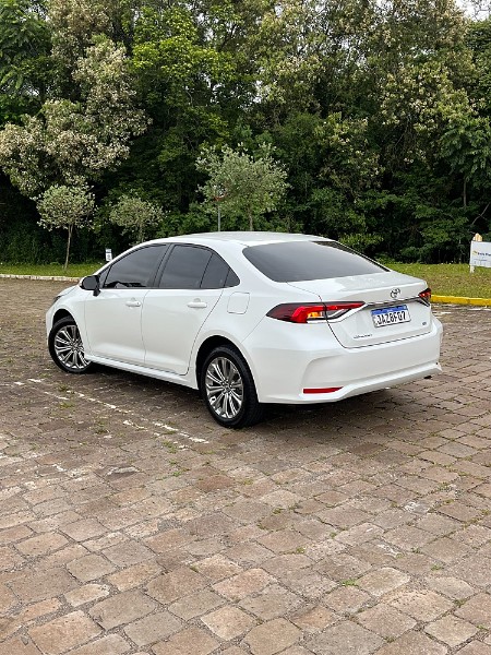 TOYOTA COROLLA XEI 2.0 FLEX 16V AUT. 2022/2022 BOSCO AUTOMÓVEIS GUAPORÉ / Carros no Vale