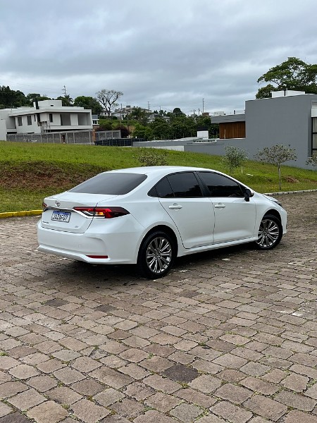TOYOTA COROLLA XEI 2.0 FLEX 16V AUT. 2022/2022 BOSCO AUTOMÓVEIS GUAPORÉ / Carros no Vale