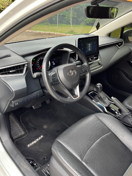 TOYOTA COROLLA XEI 2.0 FLEX 16V AUT. 2022/2022 BOSCO AUTOMÓVEIS GUAPORÉ / Carros no Vale