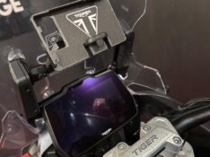 TRIUMPH TIGER 1200 /2022 EXCLUSIVO VEÍCULOS SANTA CRUZ DO SUL / Carros no Vale