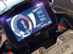 TRIUMPH TIGER 1200 /2022 EXCLUSIVO VEÍCULOS SANTA CRUZ DO SUL / Carros no Vale