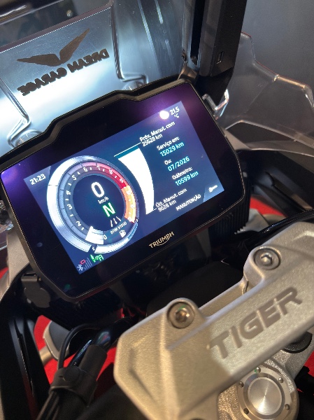 TRIUMPH TIGER 1200 /2022 EXCLUSIVO VEÍCULOS SANTA CRUZ DO SUL / Carros no Vale