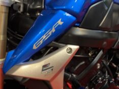 SUZUKI MOTOS GSR 750 /2014 EXCLUSIVO VEÍCULOS SANTA CRUZ DO SUL / Carros no Vale