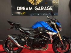 SUZUKI MOTOS GSR 750 /2014 EXCLUSIVO VEÍCULOS SANTA CRUZ DO SUL / Carros no Vale