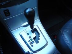 TOYOTA COROLLA 2.0 XRS 16V FLEX 4P AUTOMÁTICO 2012/2013 PREMIUM AUTOMÓVEIS ARROIO DO MEIO / Carros no Vale