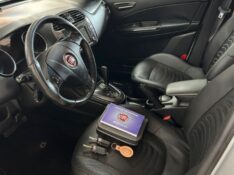 FIAT BRAVO ABSOLUTE DUAL 2012/2013 LAVENDA VEÍCULOS ARROIO DO MEIO / Carros no Vale