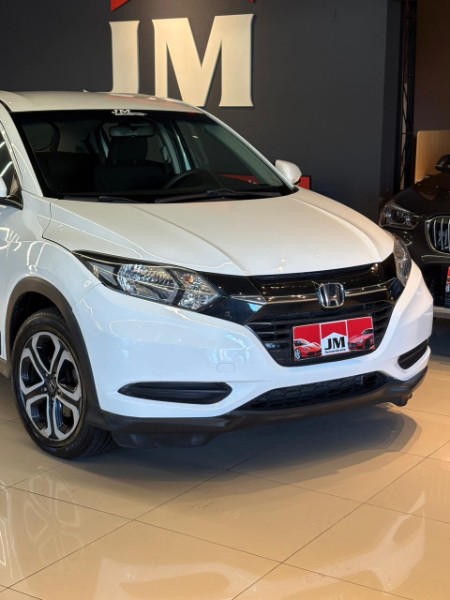 HONDA HR-V 1.8 LX 16V 2015/2016 JM AUTOMÓVEIS VENÂNCIO AIRES / Carros no Vale