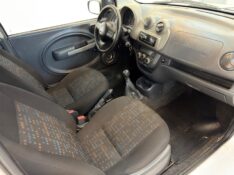 FIAT UNO EVO VIVACE 1.0 8V 2014/2014 LUCAS AUTOMÓVEIS BOM RETIRO DO SUL / Carros no Vale