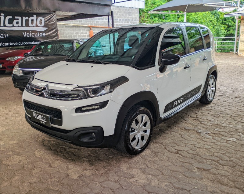 CITROEN AIRCROSS START 1.6 16V FLEX 2017/2018 RICARDO VEÍCULOS TEUTÔNIA / Carros no Vale