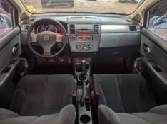 NISSAN TIIDA SEDAN 1.8 16V FLEX 2011/2012 RICARDO VEÍCULOS TEUTÔNIA / Carros no Vale