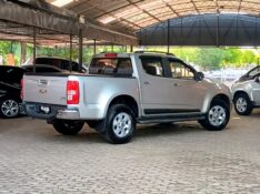 CHEVROLET S-10 PICK-UP LTZ 2.4 F.POWER 4X2 CD 2012/2013 RICARDO VEÍCULOS TEUTÔNIA / Carros no Vale