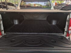 CHEVROLET S-10 PICK-UP LTZ 2.4 F.POWER 4X2 CD 2012/2013 RICARDO VEÍCULOS TEUTÔNIA / Carros no Vale