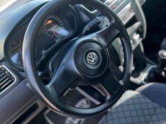 VOLKSWAGEN FOX 1.6 8V 2013 2013/2013 NEURI VEÍCULOS LAJEADO / Carros no Vale