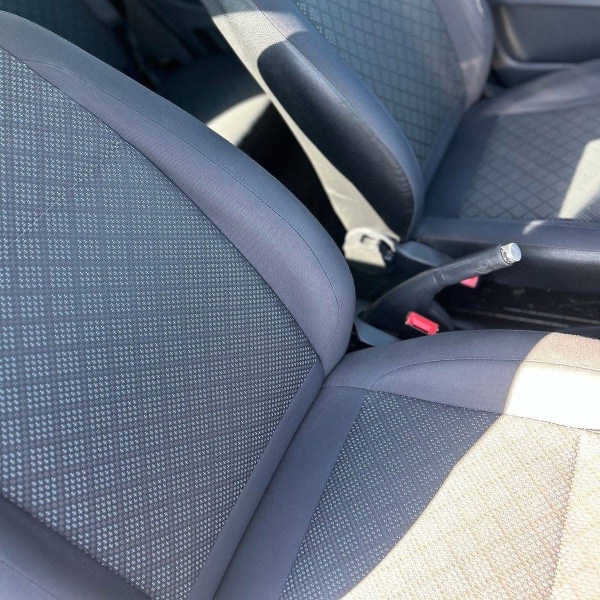 VOLKSWAGEN FOX 1.6 8V 2013 2013/2013 NEURI VEÍCULOS LAJEADO / Carros no Vale